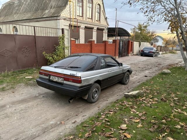 Серый Ниссан Санни, объемом двигателя 1.5 л и пробегом 580 тыс. км за 600 $, фото 4 на Automoto.ua