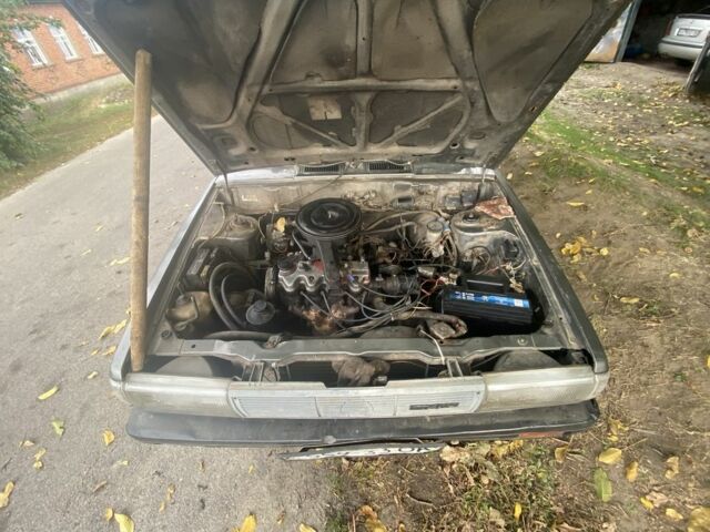 Серый Ниссан Санни, объемом двигателя 1.6 л и пробегом 10 тыс. км за 800 $, фото 5 на Automoto.ua