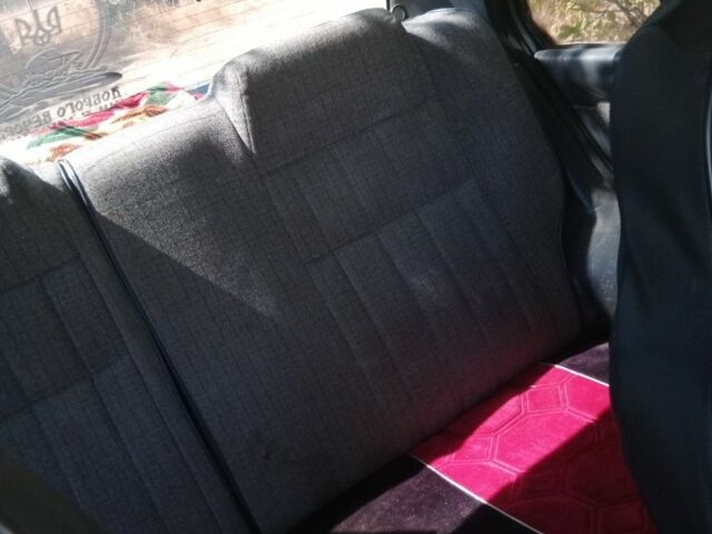 Сірий Ніссан Санні, об'ємом двигуна 1.3 л та пробігом 300 тис. км за 716 $, фото 4 на Automoto.ua