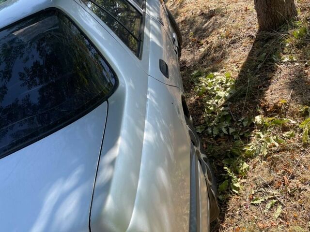 Серый Ниссан Санни, объемом двигателя 1.4 л и пробегом 280 тыс. км за 1800 $, фото 2 на Automoto.ua