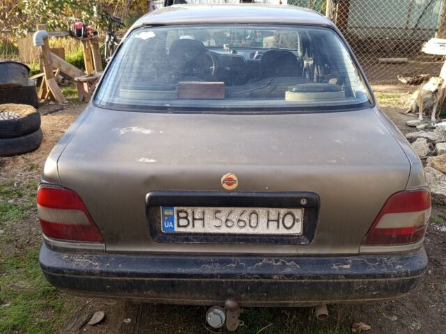 Сірий Ніссан Санні, об'ємом двигуна 1.5 л та пробігом 200 тис. км за 1200 $, фото 5 на Automoto.ua