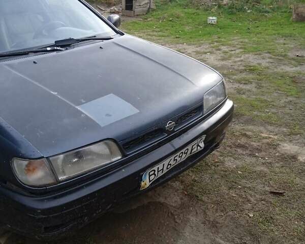 Серый Ниссан Санни, объемом двигателя 1.39 л и пробегом 58 тыс. км за 650 $, фото 2 на Automoto.ua