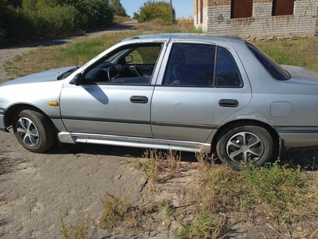 Серый Ниссан Санни, объемом двигателя 1.4 л и пробегом 280 тыс. км за 1800 $, фото 9 на Automoto.ua