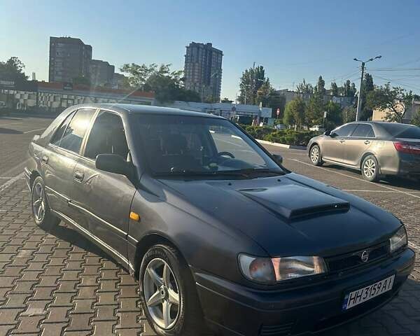Серый Ниссан Санни, объемом двигателя 1.6 л и пробегом 2 тыс. км за 1500 $, фото 3 на Automoto.ua