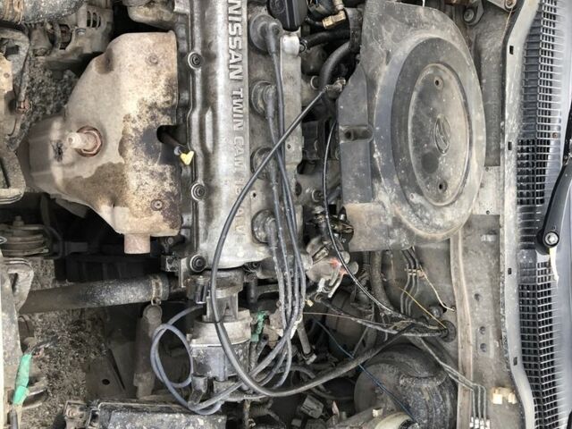 Серый Ниссан Санни, объемом двигателя 1.4 л и пробегом 323 тыс. км за 1100 $, фото 2 на Automoto.ua