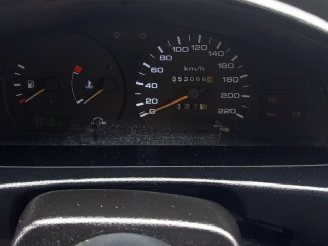 Серый Ниссан Санни, объемом двигателя 0 л и пробегом 350 тыс. км за 1200 $, фото 5 на Automoto.ua