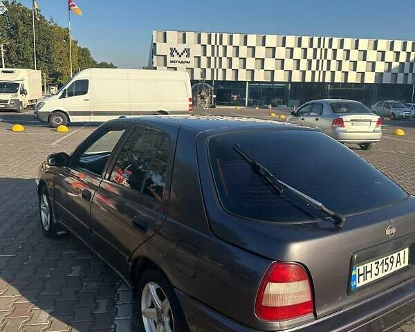 Серый Ниссан Санни, объемом двигателя 1.6 л и пробегом 2 тыс. км за 1500 $, фото 2 на Automoto.ua