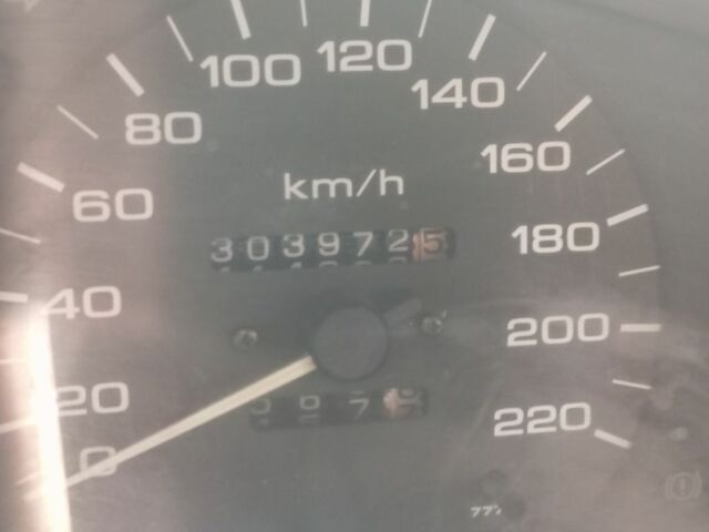 Серый Ниссан Санни, объемом двигателя 1 л и пробегом 303 тыс. км за 430 $, фото 12 на Automoto.ua