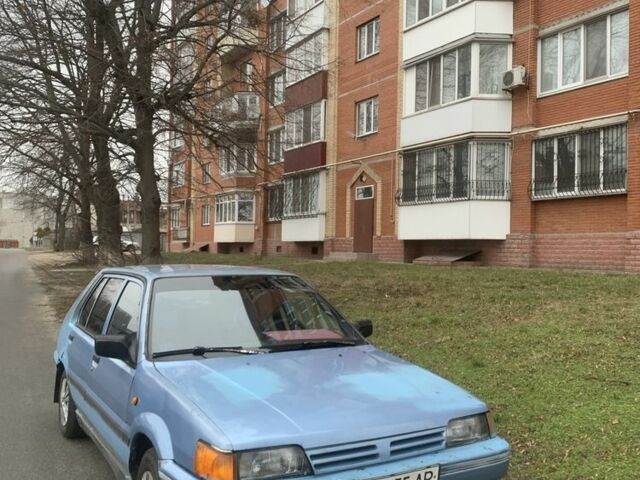 Синий Ниссан Санни, объемом двигателя 1.3 л и пробегом 300 тыс. км за 300 $, фото 2 на Automoto.ua