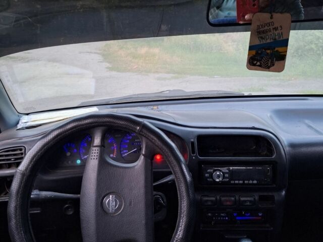 Синій Ніссан Санні, об'ємом двигуна 0 л та пробігом 400 тис. км за 600 $, фото 1 на Automoto.ua