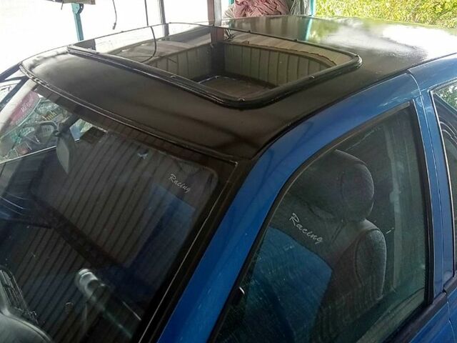 Синий Ниссан Санни, объемом двигателя 1.4 л и пробегом 288 тыс. км за 1500 $, фото 2 на Automoto.ua