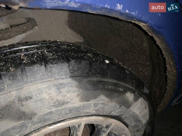 Синий Ниссан Санни, объемом двигателя 1.68 л и пробегом 300 тыс. км за 800 $, фото 4 на Automoto.ua