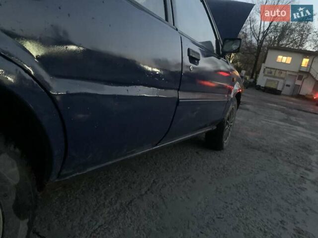 Синий Ниссан Санни, объемом двигателя 1.68 л и пробегом 300 тыс. км за 800 $, фото 5 на Automoto.ua
