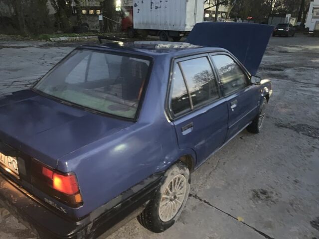 Синий Ниссан Санни, объемом двигателя 1.7 л и пробегом 300 тыс. км за 800 $, фото 2 на Automoto.ua