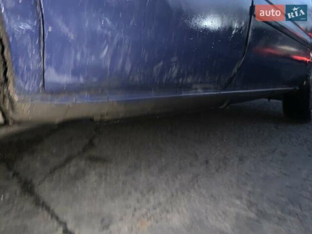 Синий Ниссан Санни, объемом двигателя 1.68 л и пробегом 300 тыс. км за 800 $, фото 3 на Automoto.ua