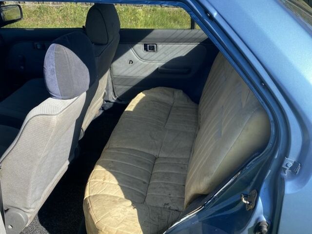 Синій Ніссан Санні, об'ємом двигуна 1.4 л та пробігом 250 тис. км за 673 $, фото 5 на Automoto.ua