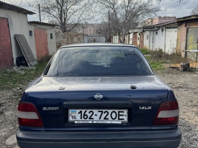 Синий Ниссан Санни, объемом двигателя 1.4 л и пробегом 400 тыс. км за 750 $, фото 2 на Automoto.ua
