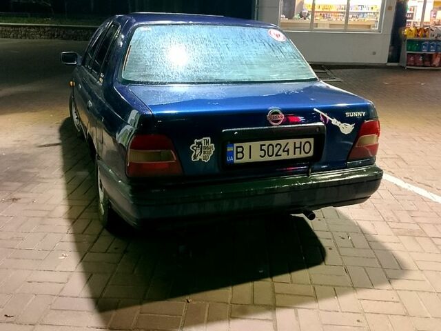 Синий Ниссан Санни, объемом двигателя 1.4 л и пробегом 600 тыс. км за 950 $, фото 3 на Automoto.ua