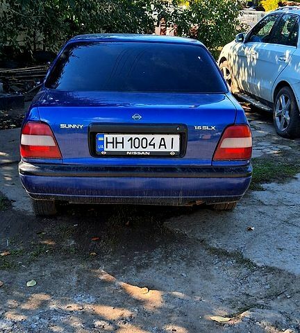 Синий Ниссан Санни, объемом двигателя 1.5 л и пробегом 200 тыс. км за 1530 $, фото 2 на Automoto.ua