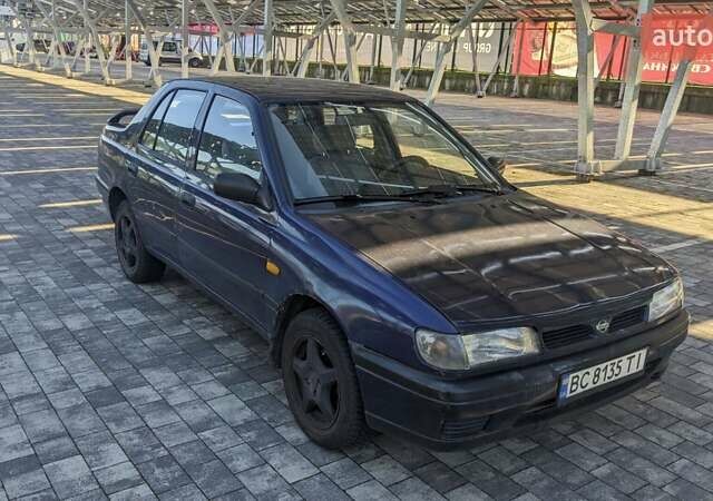 Синий Ниссан Санни, объемом двигателя 1.4 л и пробегом 300 тыс. км за 1500 $, фото 10 на Automoto.ua