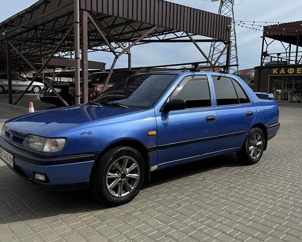 Синий Ниссан Санни, объемом двигателя 1.4 л и пробегом 300 тыс. км за 2000 $, фото 15 на Automoto.ua