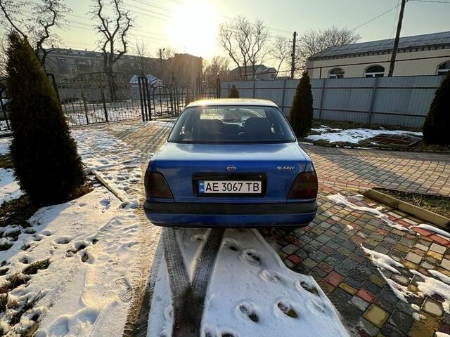 Синий Ниссан Санни, объемом двигателя 1.4 л и пробегом 170 тыс. км за 2999 $, фото 2 на Automoto.ua