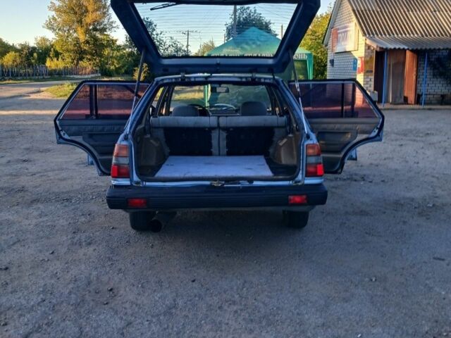 Синий Ниссан Санни, объемом двигателя 1.6 л и пробегом 1 тыс. км за 700 $, фото 8 на Automoto.ua