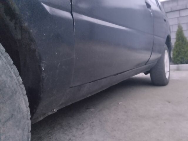 Синій Ніссан Санні, об'ємом двигуна 1.4 л та пробігом 250 тис. км за 780 $, фото 3 на Automoto.ua