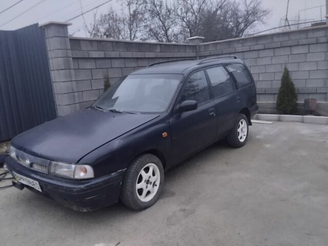 Синій Ніссан Санні, об'ємом двигуна 1.4 л та пробігом 250 тис. км за 780 $, фото 5 на Automoto.ua