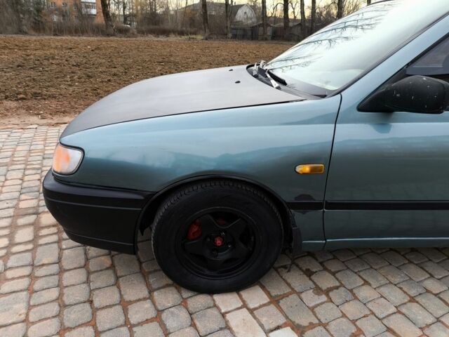 Зелений Ніссан Санні, об'ємом двигуна 1.4 л та пробігом 444 тис. км за 1649 $, фото 7 на Automoto.ua