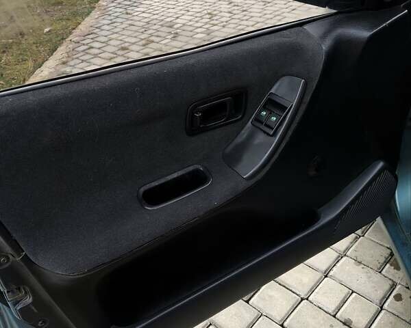 Зелений Ніссан Санні, об'ємом двигуна 1.4 л та пробігом 333 тис. км за 1644 $, фото 29 на Automoto.ua