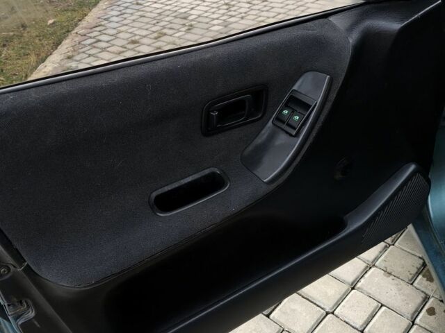 Зелений Ніссан Санні, об'ємом двигуна 1.4 л та пробігом 444 тис. км за 1649 $, фото 21 на Automoto.ua