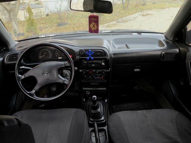 Зелений Ніссан Санні, об'ємом двигуна 1.4 л та пробігом 444 тис. км за 1649 $, фото 10 на Automoto.ua