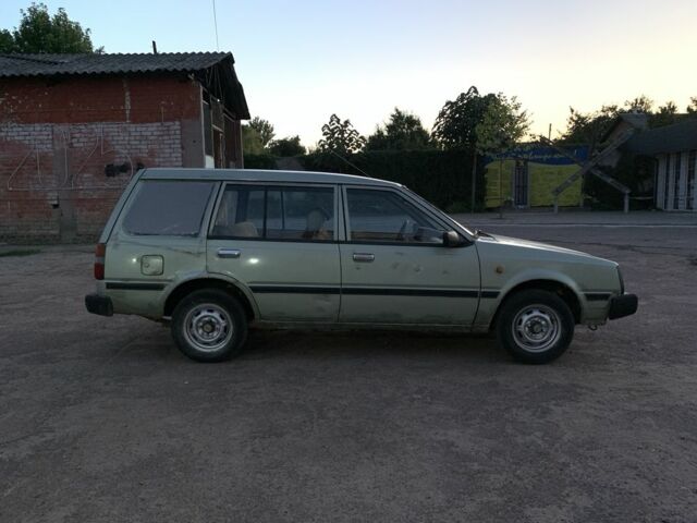 Зеленый Ниссан Санни, объемом двигателя 1.3 л и пробегом 280 тыс. км за 358 $, фото 3 на Automoto.ua