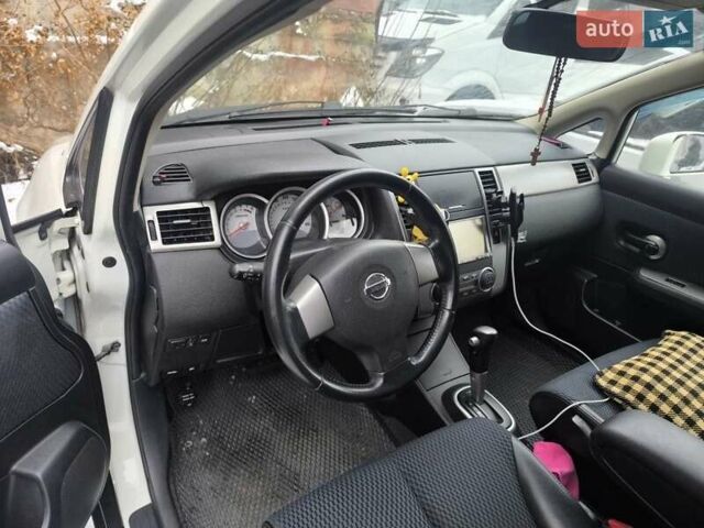 Білий Ніссан Тііда, об'ємом двигуна 1.5 л та пробігом 94 тис. км за 5300 $, фото 2 на Automoto.ua