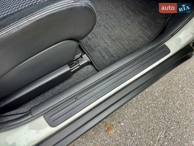 Белый Ниссан Тиида, объемом двигателя 1.5 л и пробегом 91 тыс. км за 7499 $, фото 48 на Automoto.ua