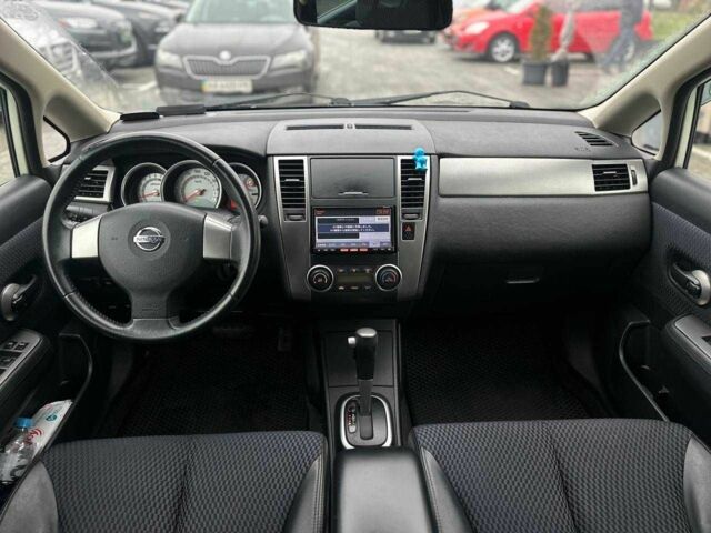 Белый Ниссан Тиида, объемом двигателя 1.5 л и пробегом 107 тыс. км за 7990 $, фото 15 на Automoto.ua