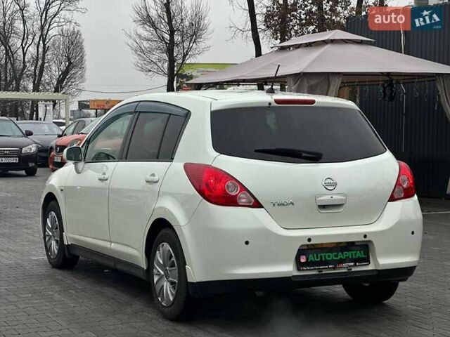 Белый Ниссан Тиида, объемом двигателя 1.5 л и пробегом 107 тыс. км за 7990 $, фото 5 на Automoto.ua