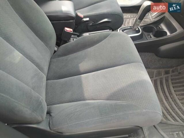 Белый Ниссан Тиида, объемом двигателя 1.6 л и пробегом 142 тыс. км за 6900 $, фото 25 на Automoto.ua