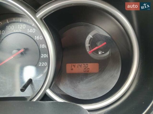 Белый Ниссан Тиида, объемом двигателя 1.6 л и пробегом 142 тыс. км за 6900 $, фото 17 на Automoto.ua