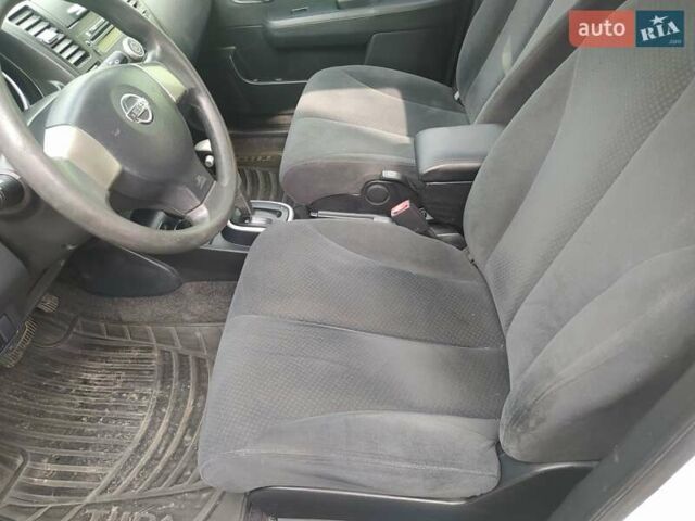 Белый Ниссан Тиида, объемом двигателя 1.6 л и пробегом 142 тыс. км за 6900 $, фото 29 на Automoto.ua