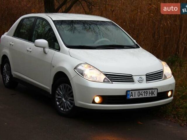Білий Ніссан Тііда, об'ємом двигуна 1.6 л та пробігом 155 тис. км за 5900 $, фото 17 на Automoto.ua