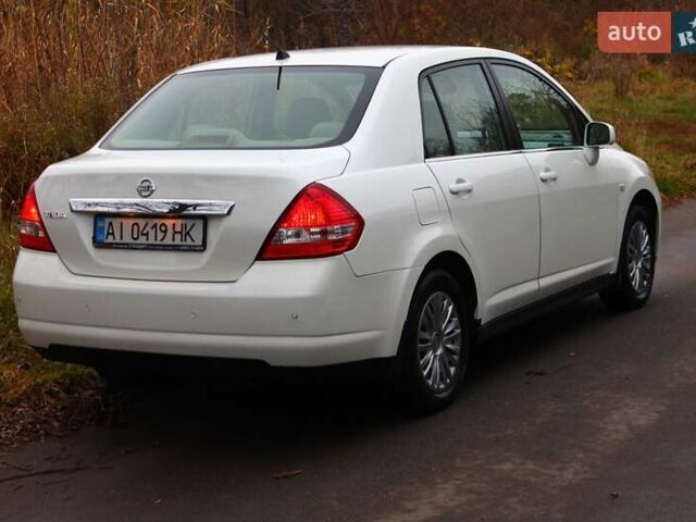 Білий Ніссан Тііда, об'ємом двигуна 1.6 л та пробігом 155 тис. км за 5900 $, фото 19 на Automoto.ua