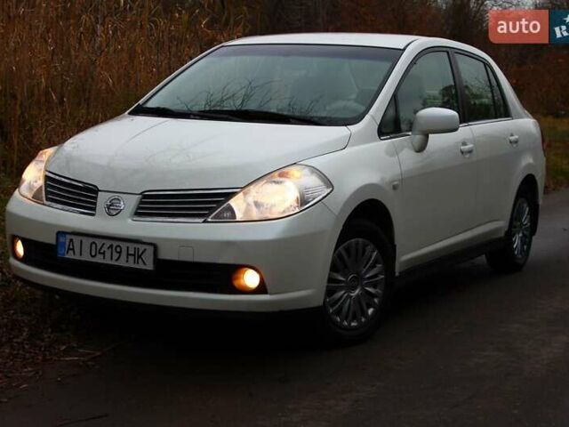 Білий Ніссан Тііда, об'ємом двигуна 1.6 л та пробігом 155 тис. км за 5900 $, фото 11 на Automoto.ua