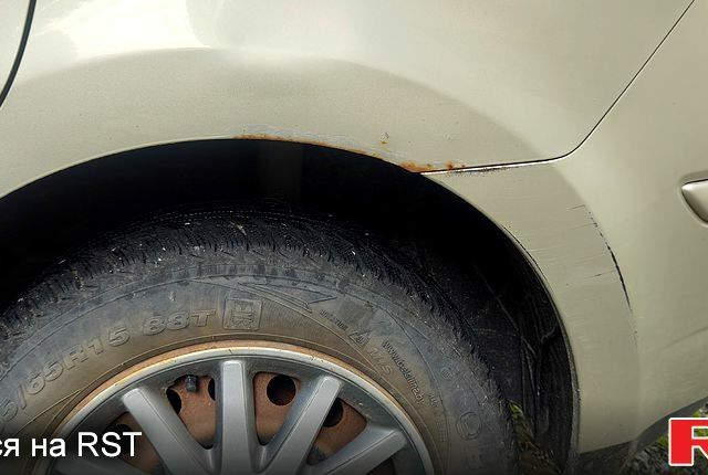 Бежевий Ніссан Тііда, об'ємом двигуна 1.6 л та пробігом 197 тис. км за 2900 $, фото 9 на Automoto.ua