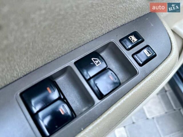 Бежевый Ниссан Тиида, объемом двигателя 1.6 л и пробегом 167 тыс. км за 4999 $, фото 32 на Automoto.ua