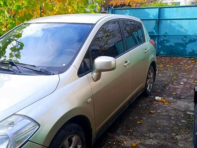 Бежевий Ніссан Тііда, об'ємом двигуна 1.6 л та пробігом 0 тис. км за 3700 $, фото 1 на Automoto.ua