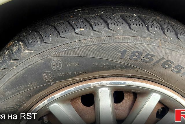 Бежевий Ніссан Тііда, об'ємом двигуна 1.6 л та пробігом 197 тис. км за 2900 $, фото 7 на Automoto.ua