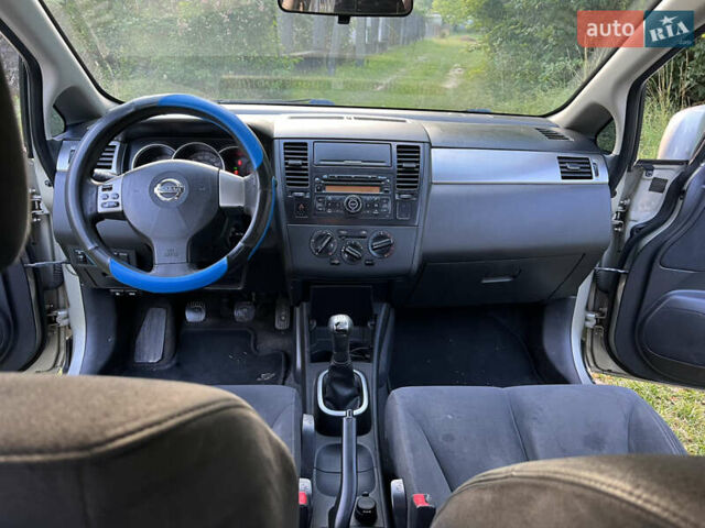 Бежевий Ніссан Тііда, об'ємом двигуна 1.6 л та пробігом 283 тис. км за 5000 $, фото 1 на Automoto.ua