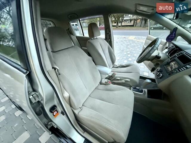 Бежевый Ниссан Тиида, объемом двигателя 1.6 л и пробегом 167 тыс. км за 4999 $, фото 42 на Automoto.ua